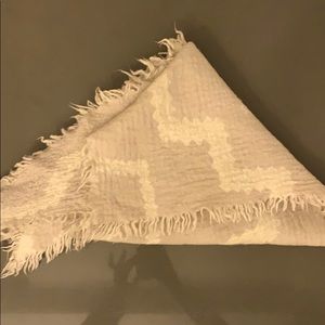 Wilfred reversible wool triangle scarf